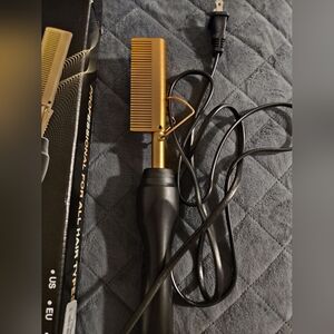 Hair Press Comb
